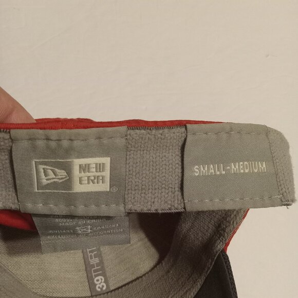 New Era 39Thirty Tampa Bay Buccaneers NFL Fitted Hat/Cap Size Small/Medium - Picture 7 of 9